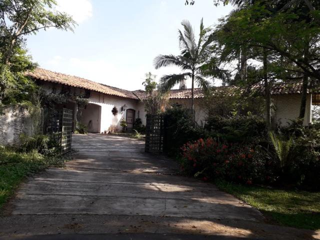 #390 - Casa em condomínio para Venda em Cotia - SP